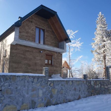 Konak Mara- Komovi Andrijevica Exteriör bild