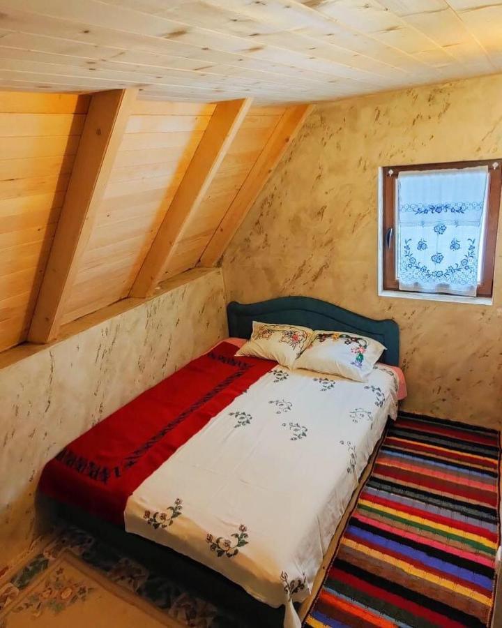 Konak Mara- Komovi Andrijevica Exteriör bild